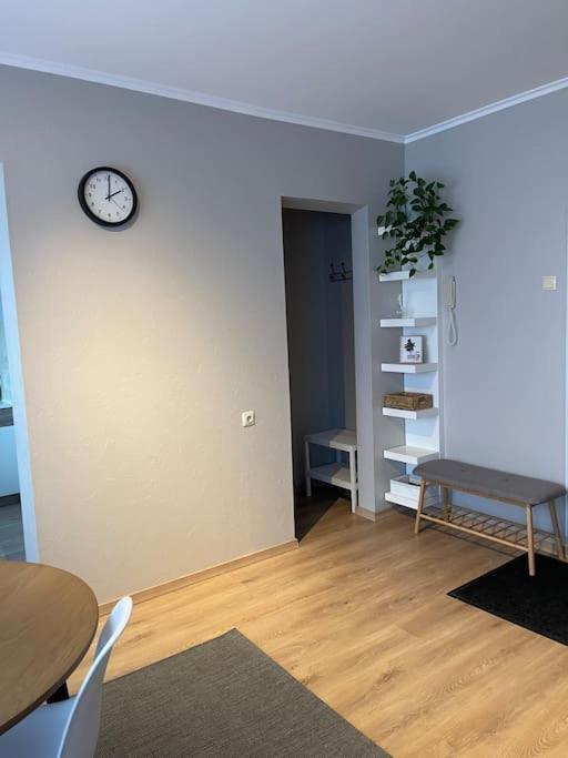 Cozy Apartment Close To Riga Airport Exterior photo